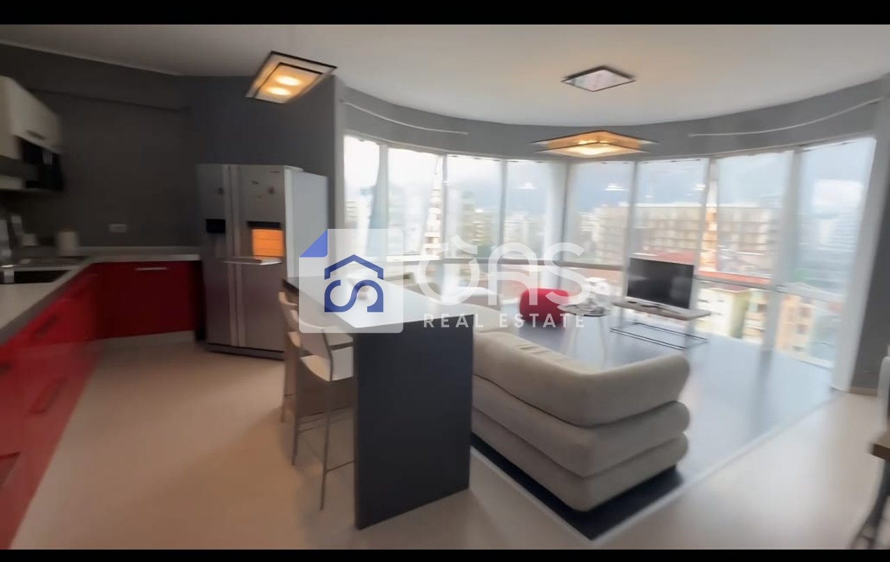 Jepet me qera Apartamenti 2+1+2 Komuna e Parisit