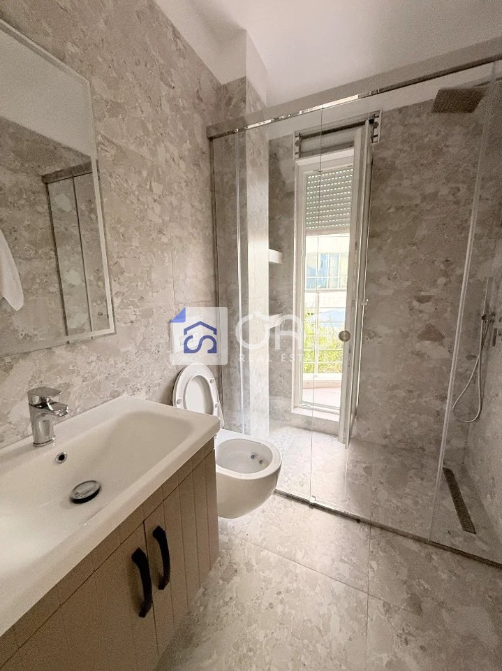 For rent Apartment 2+1 21 Dhjetori