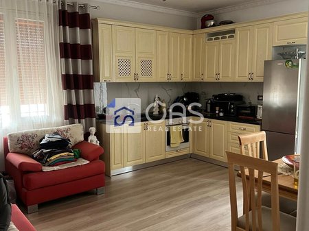 Jepet me qera Apartamenti 1+1 QSUT