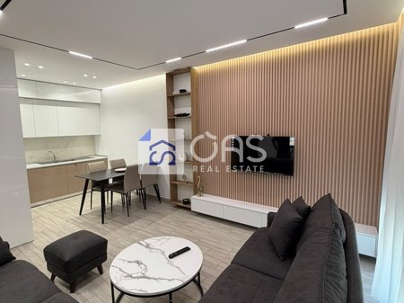 Jepet me qera apartament 1+1 ne Qender