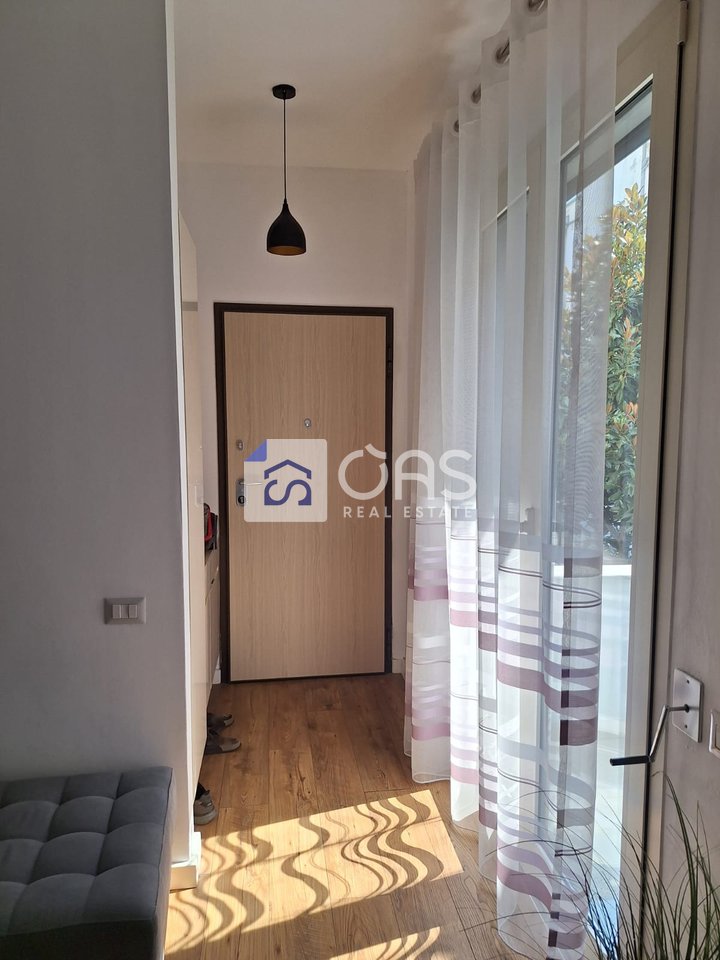 Jepet me qera apartament 2+1 te Rruga e Elbasanit