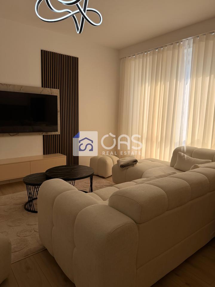 Jepet me qera apartament 1+1 tek Bulevardi i Ri.