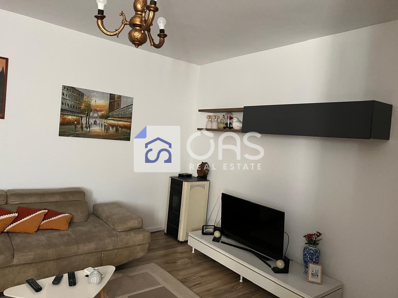 Jepet me qera Apartamenti 3+1 QSUT