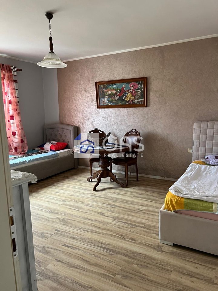 Jepet me qera Apartamenti 3+1 QSUT