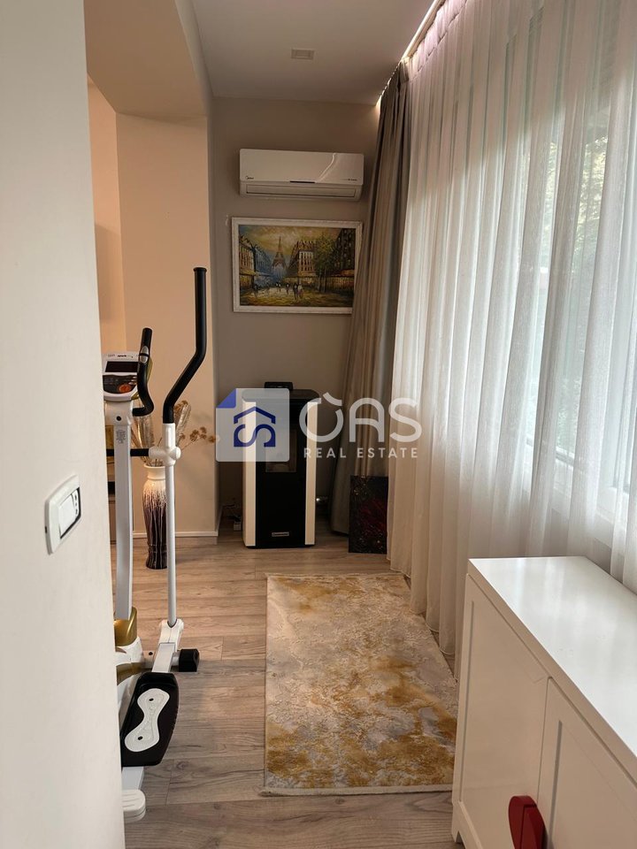 Jepet me qera Apartamenti 2+1+2 Komuna e Parisit