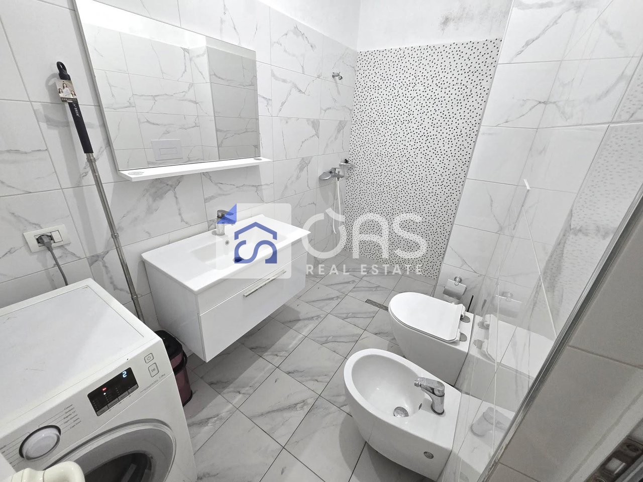 Apartment 2+1 for rent in Yzberisht