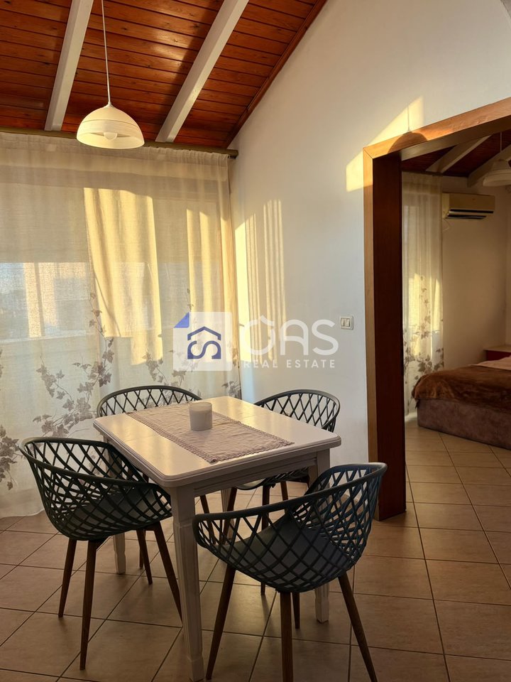 Jepet me qira Apartament 1+1 Rruga Fortuzi