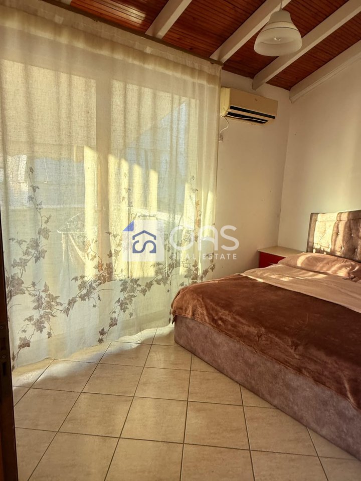 Jepet me qira Apartament 1+1 Rruga Fortuzi