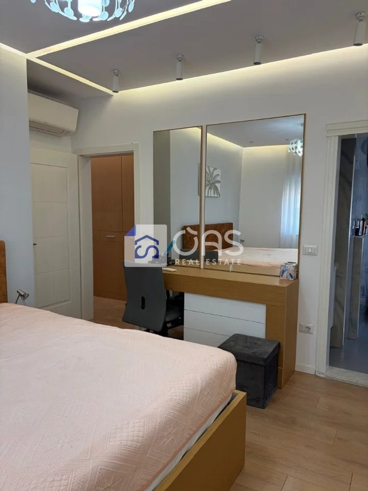 Jepet me qira Apartament 2+1+2 Prane Myslym shyrit