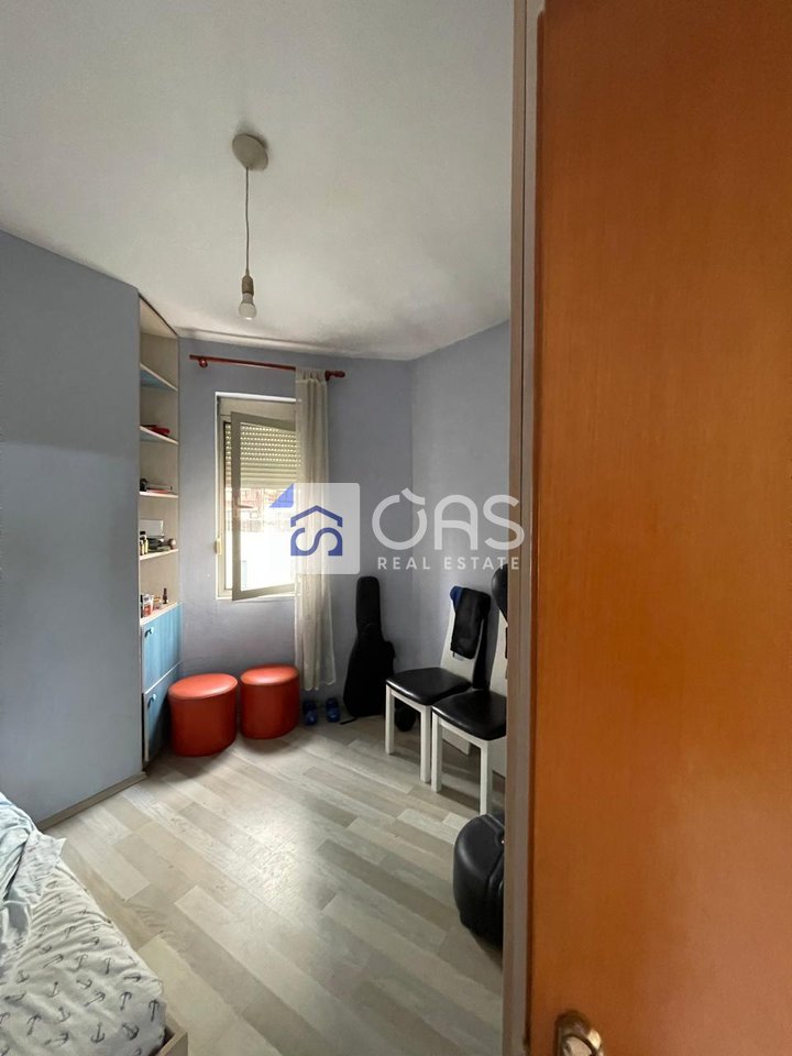 Affittasi appartamento 2+1+2 nel comune di Parisi
