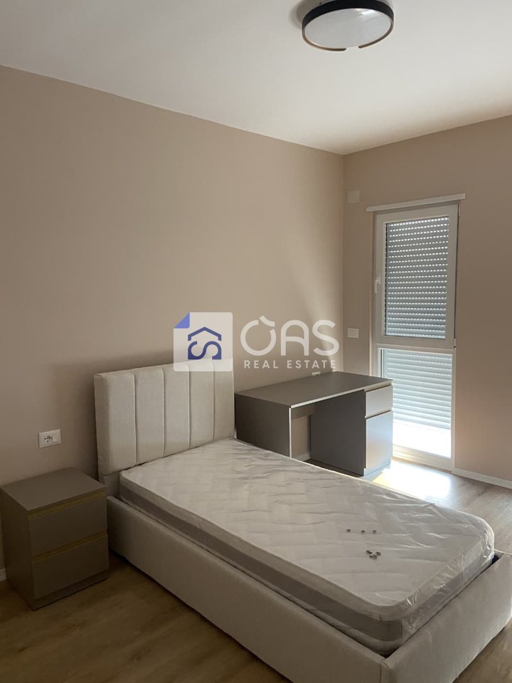 Jepet me qera apartament 2+1 te Univers City