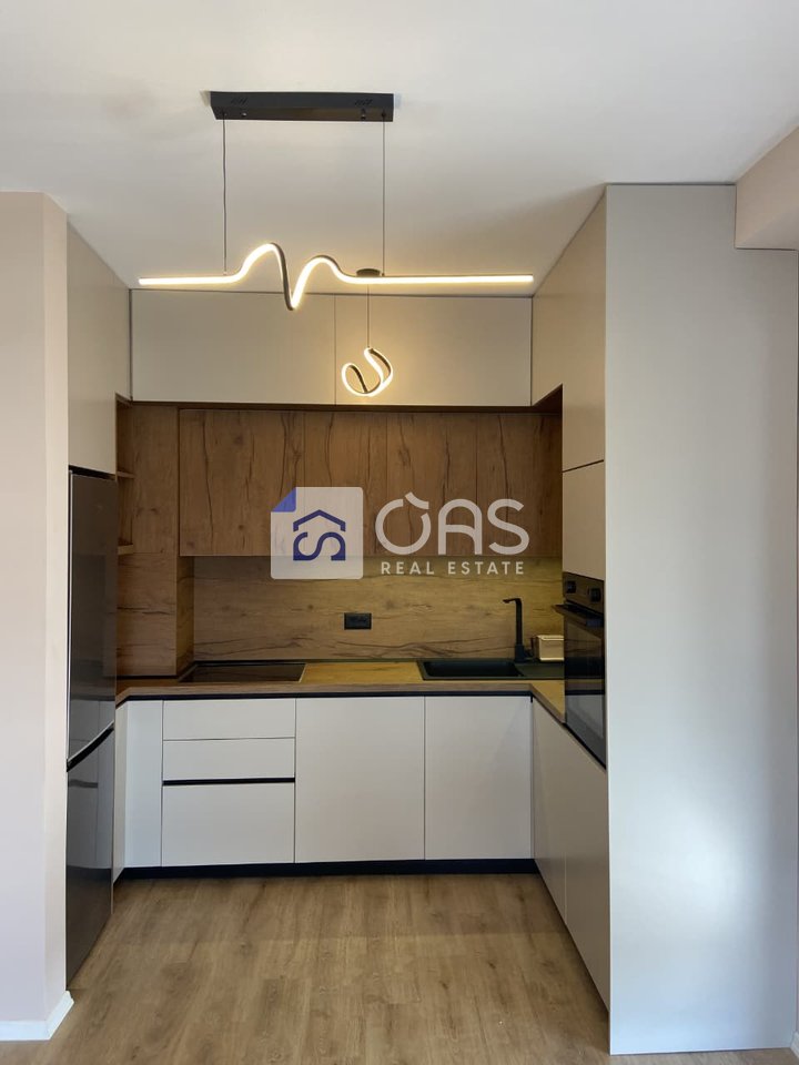 Jepet me qera apartament 2+1 te Univers City