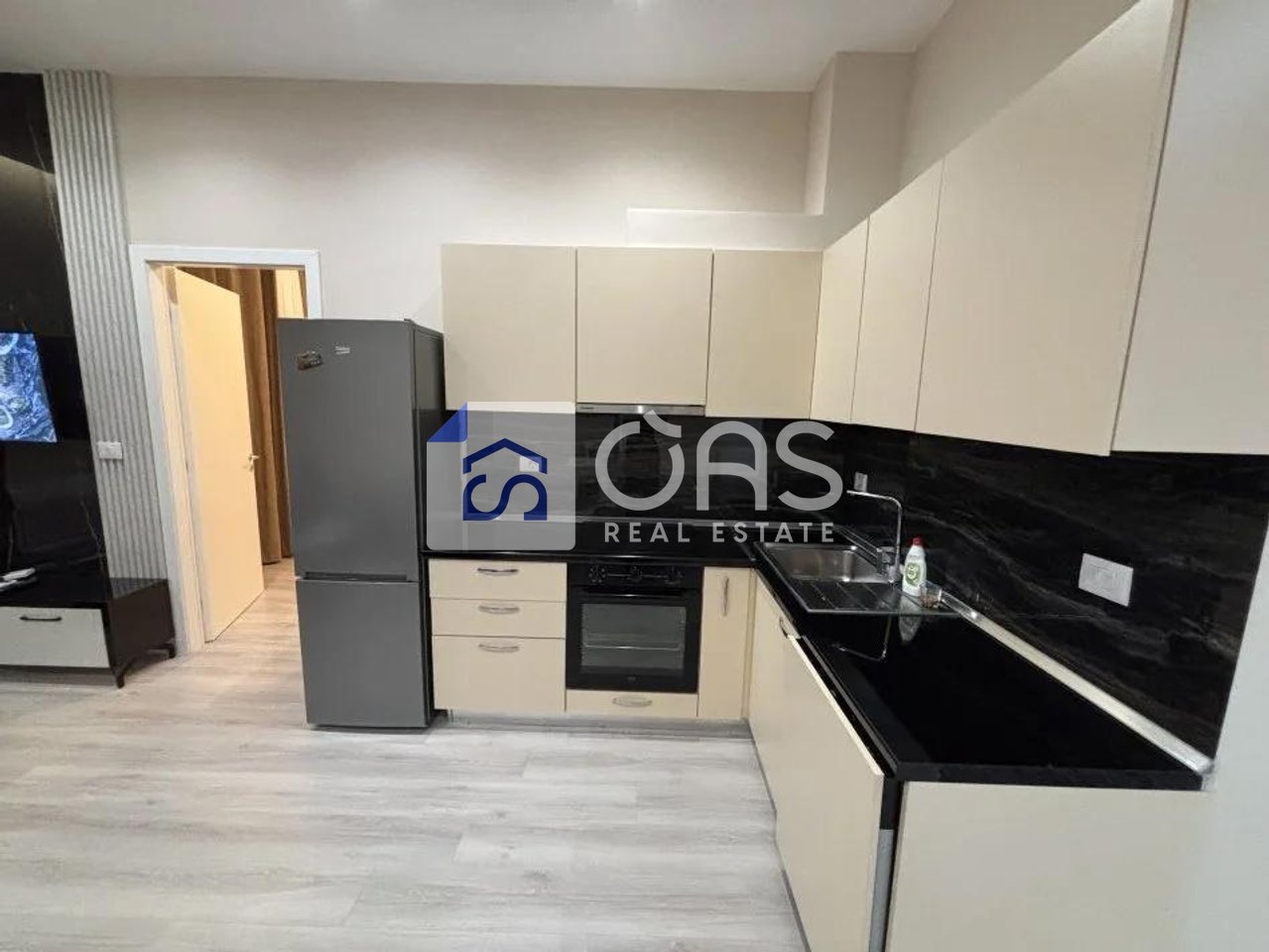 Jepet me qera apartament 1+1 Kodra e Diellit