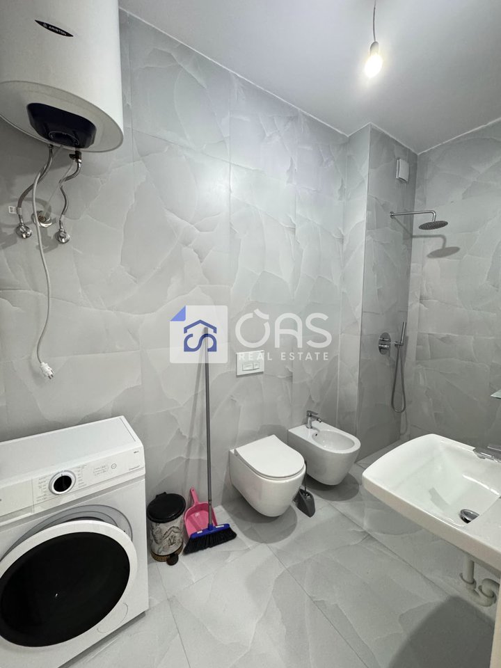 Jepet me qera apartament 1+1 ne Ali Dem