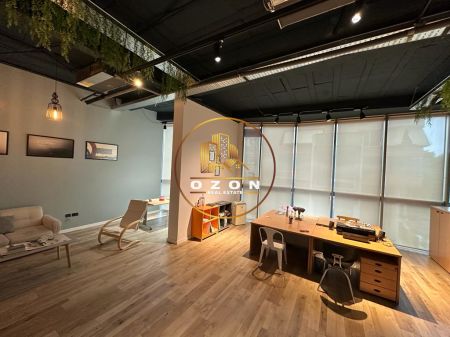 Locale commerciale in vendita a Myslym Shyr!
