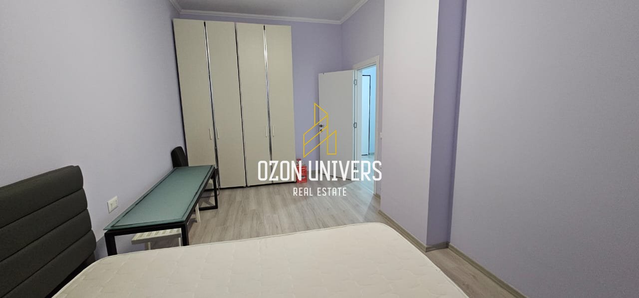 1+1 Apartment for Rent in the "Square 21" Complex, Kavajës Street