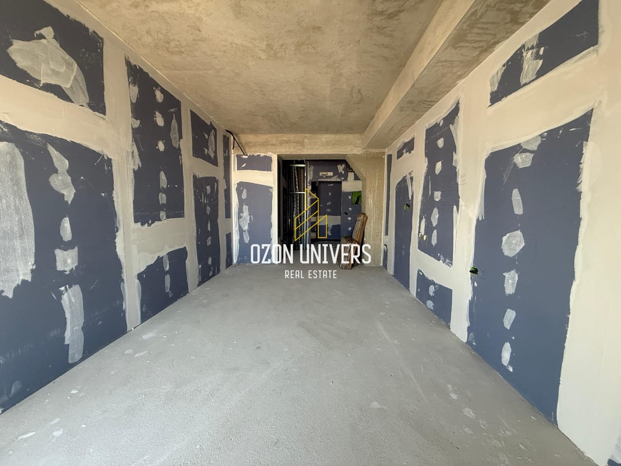 Studio for Sale – Square21, Kavajës Street