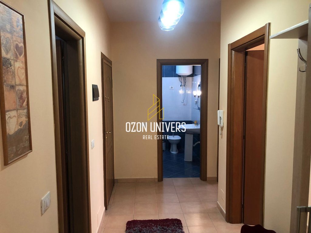 2+1 apartment for rent, Elbasan Street!