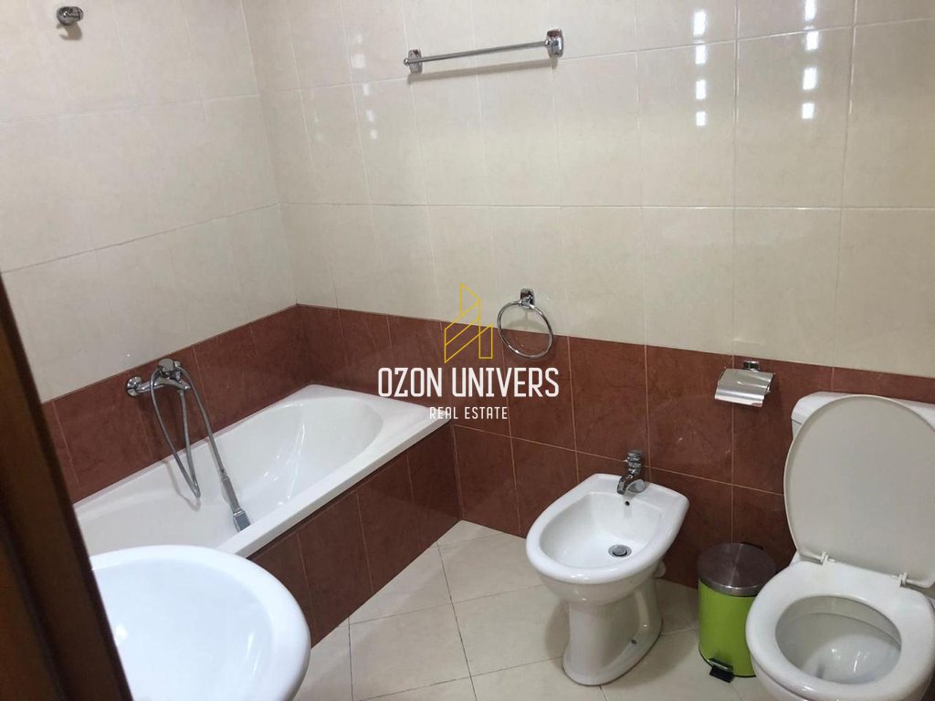 2+1 apartment for rent, Elbasan Street!
