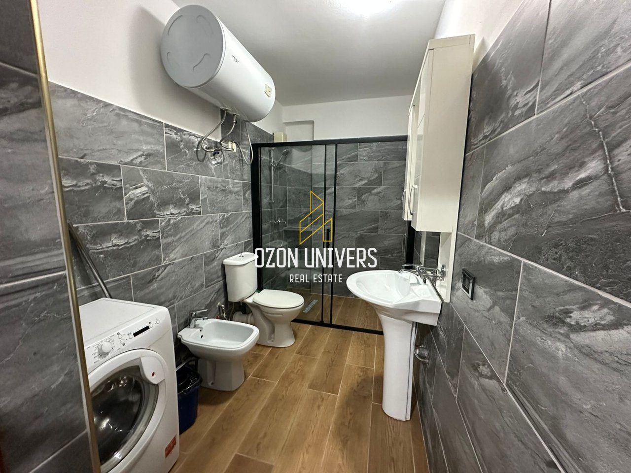 Apartament 2+1 për qira tek Rruga e Kavajës!