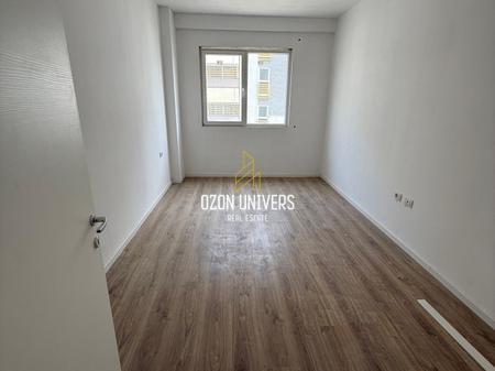 Vendesi Appartamento 1+1 + Angolo cottura + Balcone / Laprakë
