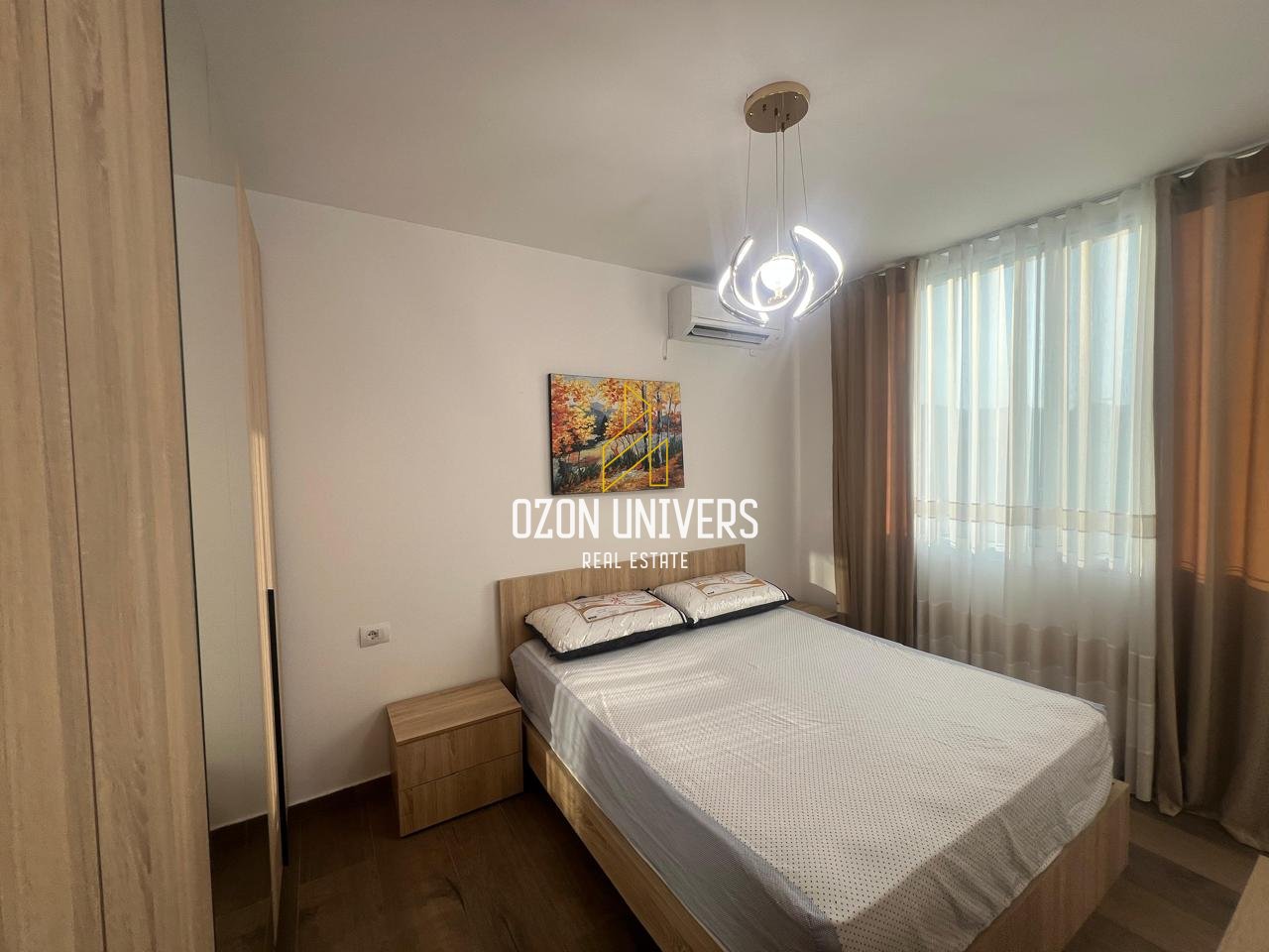 Studios for Rent at Willson Square!