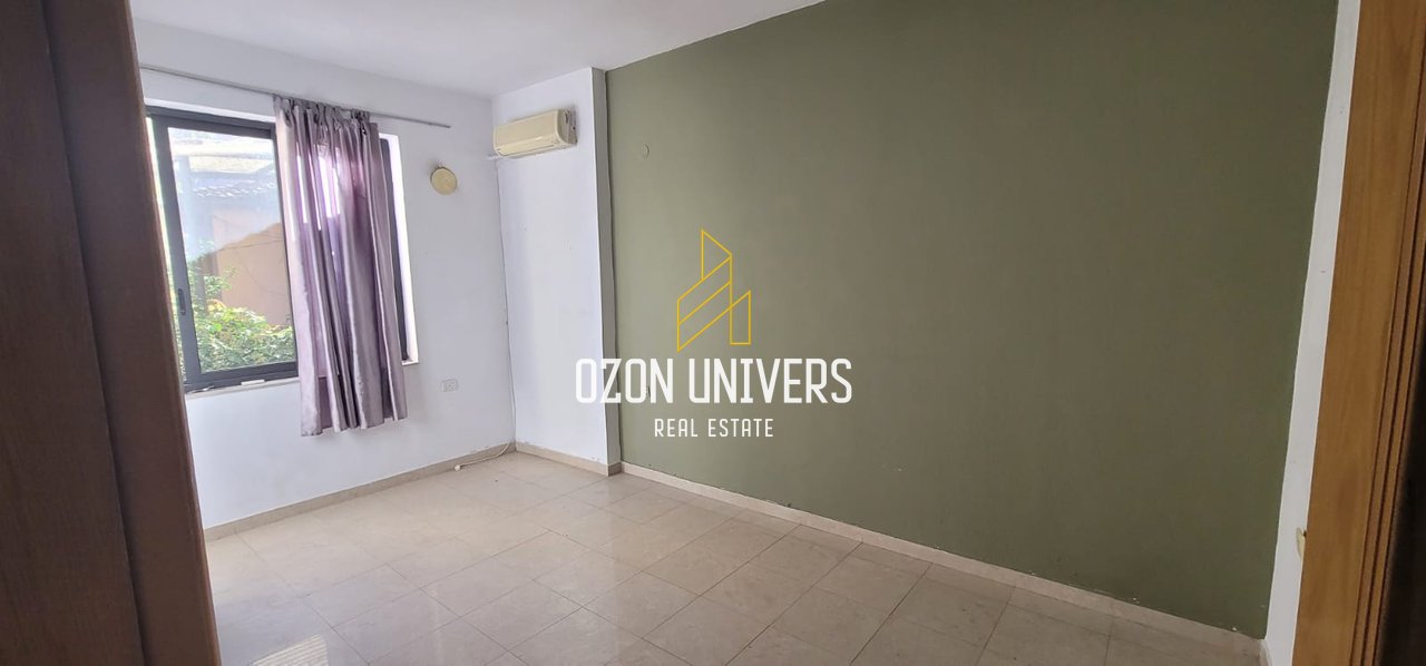 Villa for rent on Rruga e Dibrës, near the Selvisë intersection!