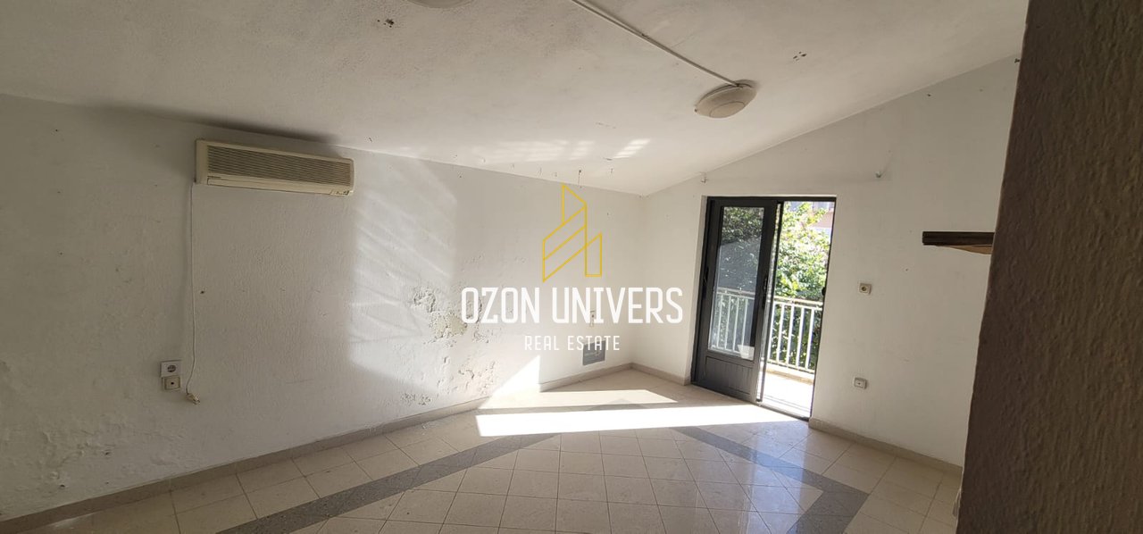 Villa for rent on Rruga e Dibrës, near the Selvisë intersection!