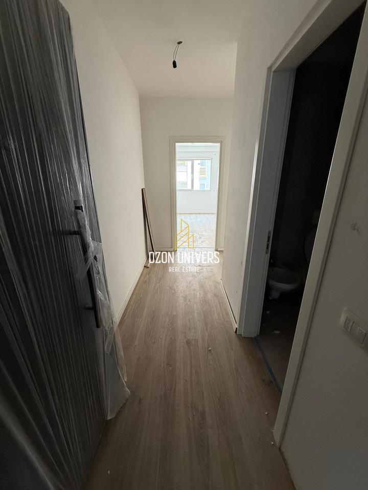 Vendesi Appartamento 1+1 + Angolo cottura + Balcone / Laprakë