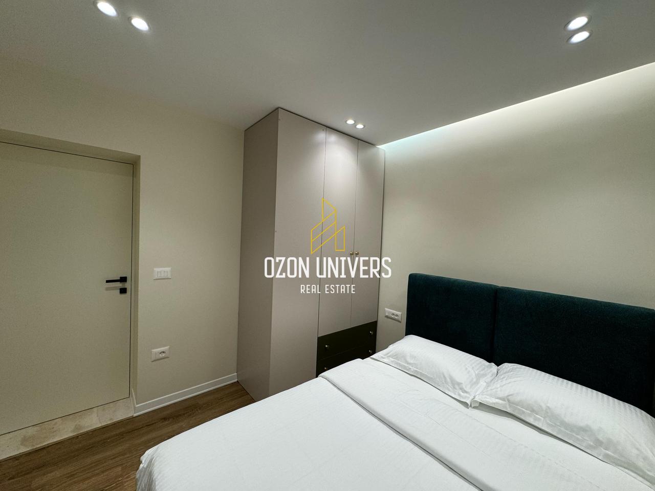 Apartament 1+1 dhe Studio për Shitje – tek Pazari i Ri, Tiranë