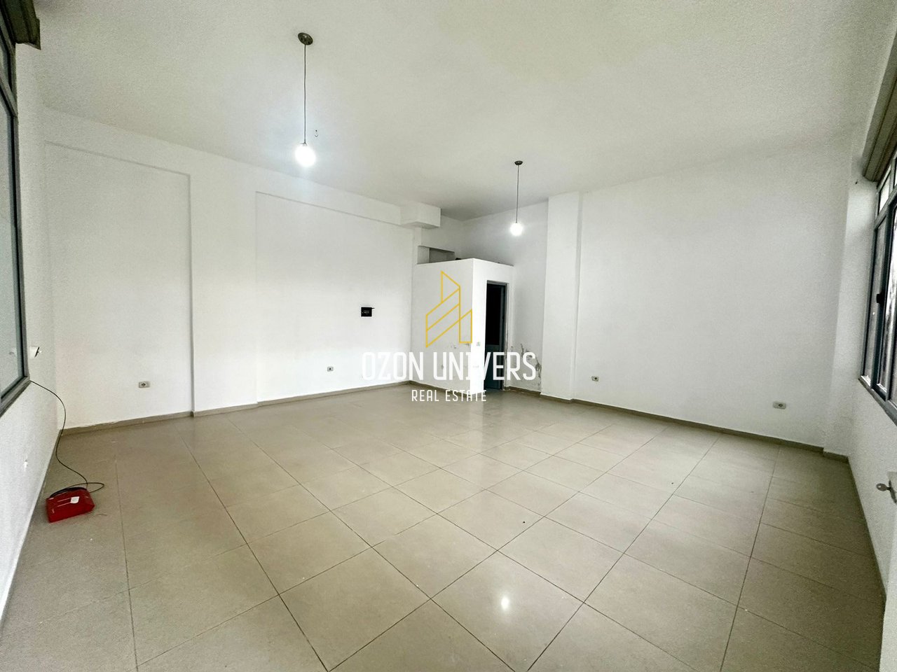 Business Space for Sale 50 m² – Yzberisht!