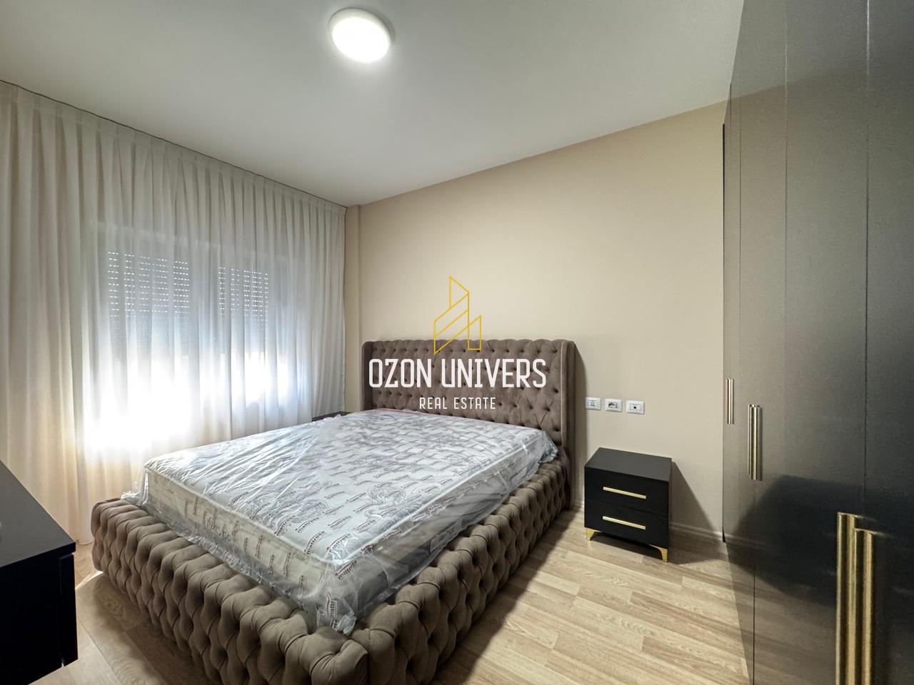 Apartament modern 2+1+2 për qira tek Ring Center, Zogu i Zi!