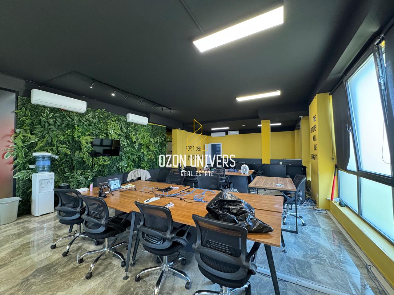 Locale commerciale in affitto ad Astir!