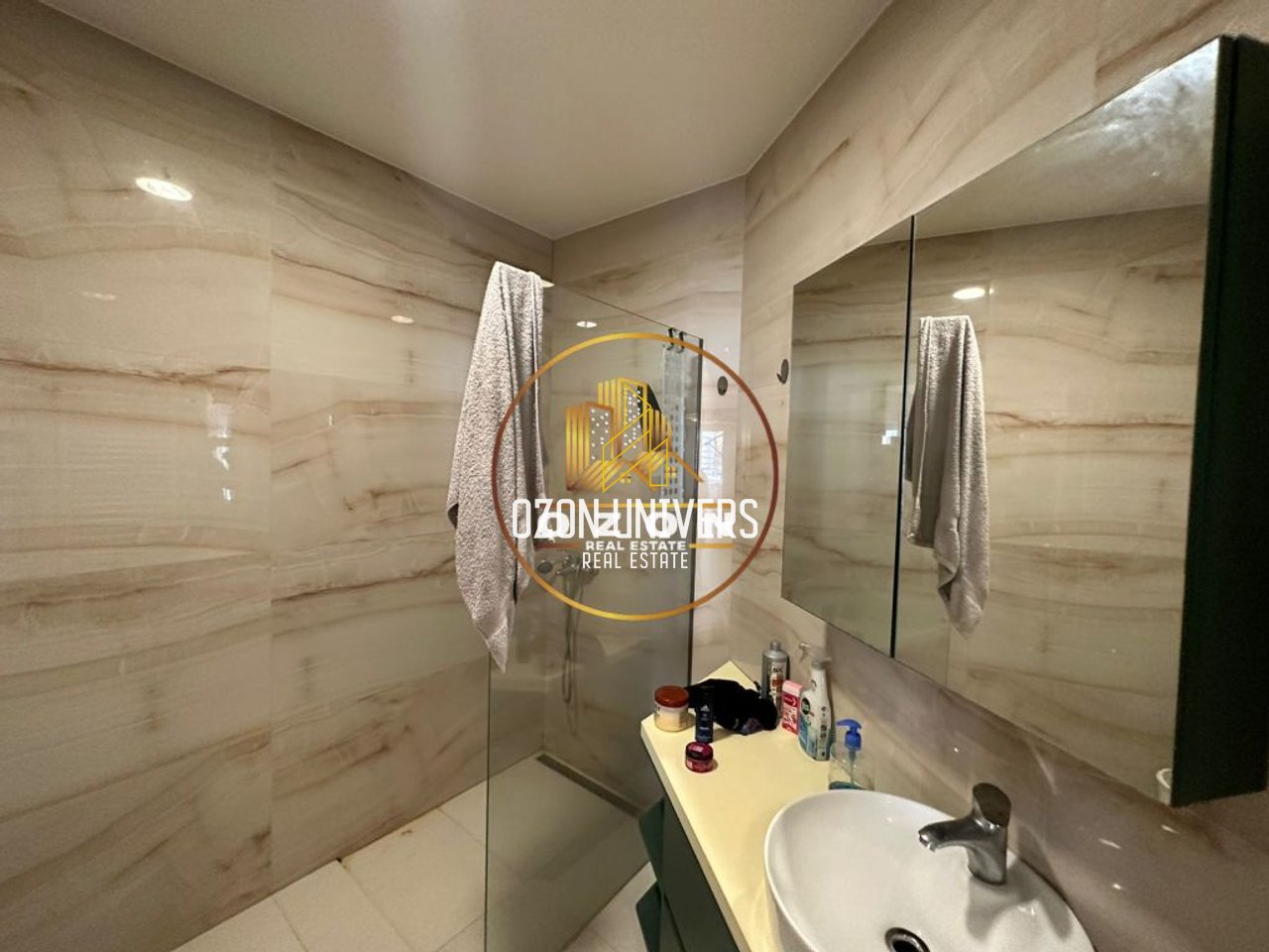 Apartament 1+1 modern për qira  tek Rezidenca Kodra e Diellit 2!