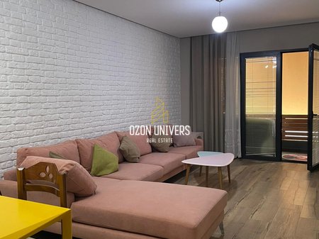 2+1 apartment for rent, Yzberisht, opposite the Uniku Palace!