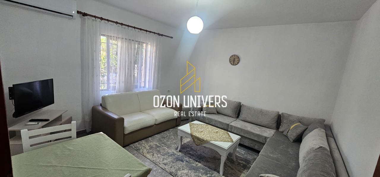 Apartament 1+1, për qira , (kat vile) tek Rruga Babë Rexha, Ish Parku!
