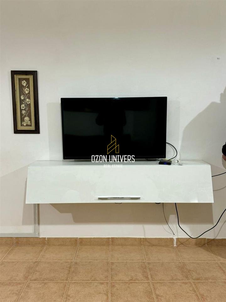 Shtëpi private 1+1 për qira tek Rruga 5 Maji!
