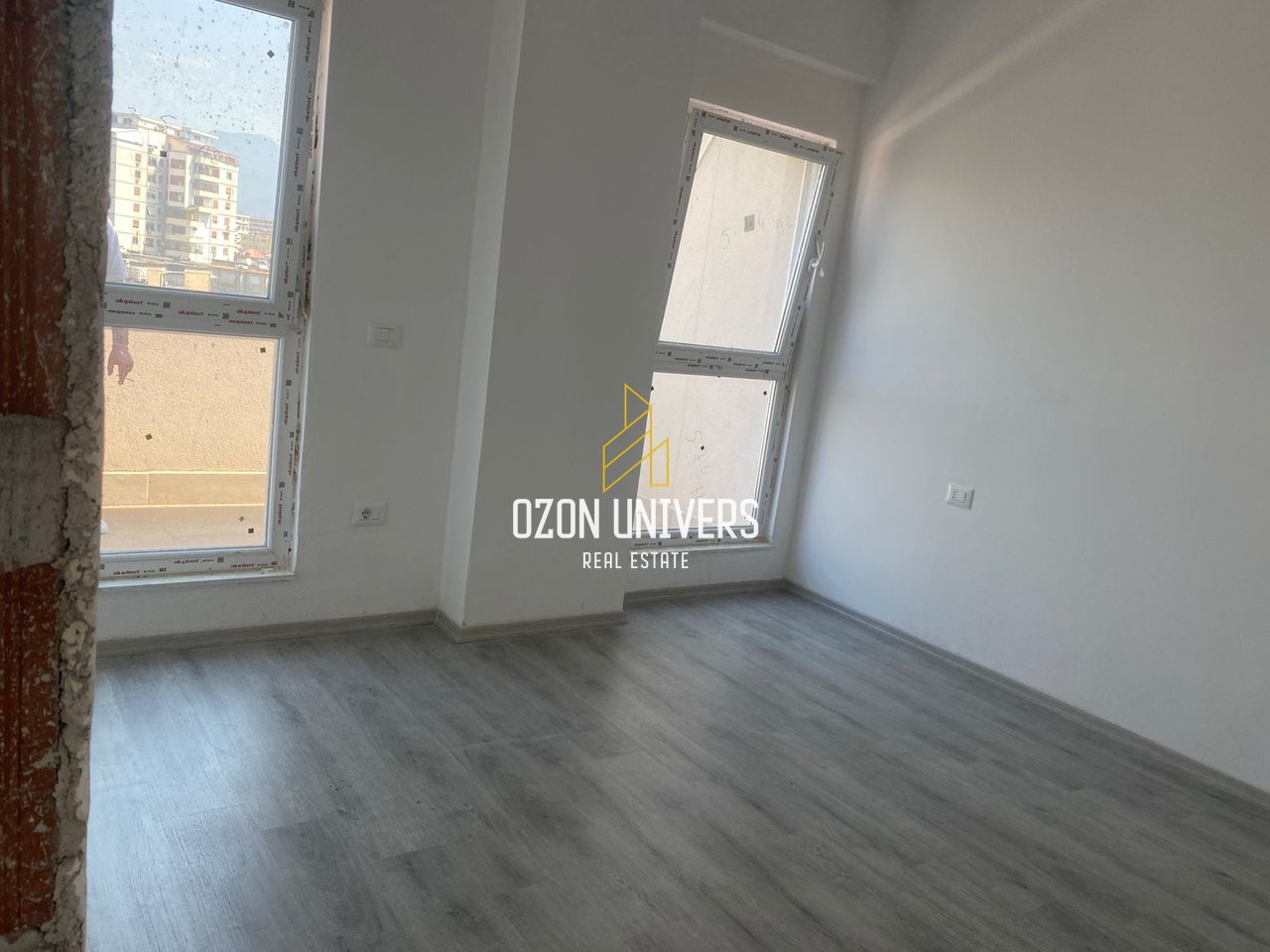 1+1 apartment for sale at the "Aura" Complex, Dritan Hoxha Street!