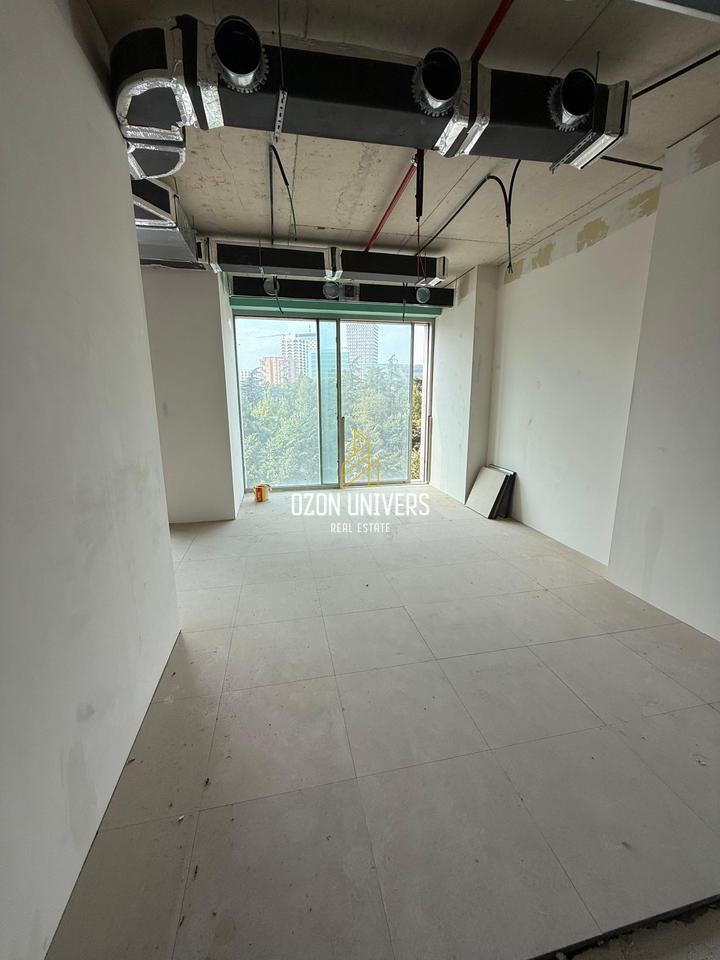 Due ambienti commerciali in affitto – Disponibili insieme o separatamente | Downtown One, Tirana!