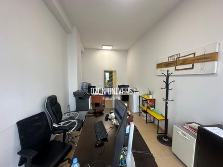 Dyqan për Shitje në Don Bosko, Rruga Hysni Gerbolli