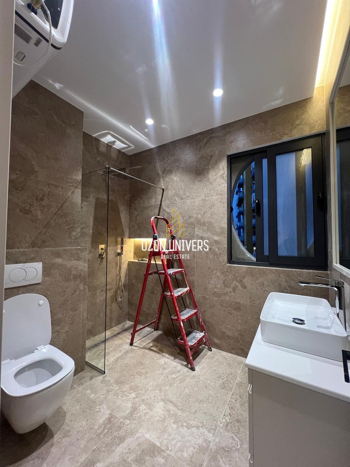 Apartament 3+1+2 për qira, tek Rruga e Kosovarëve