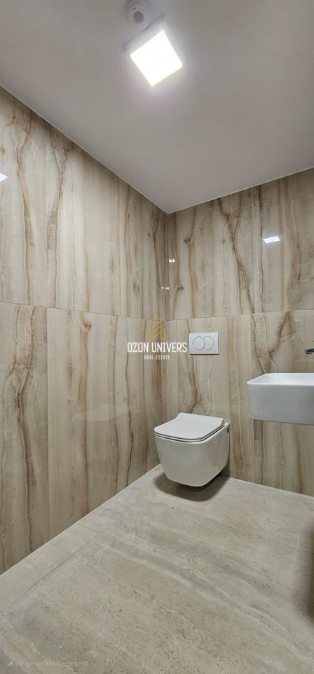 Ambient biznesi për qira në  Bllok!