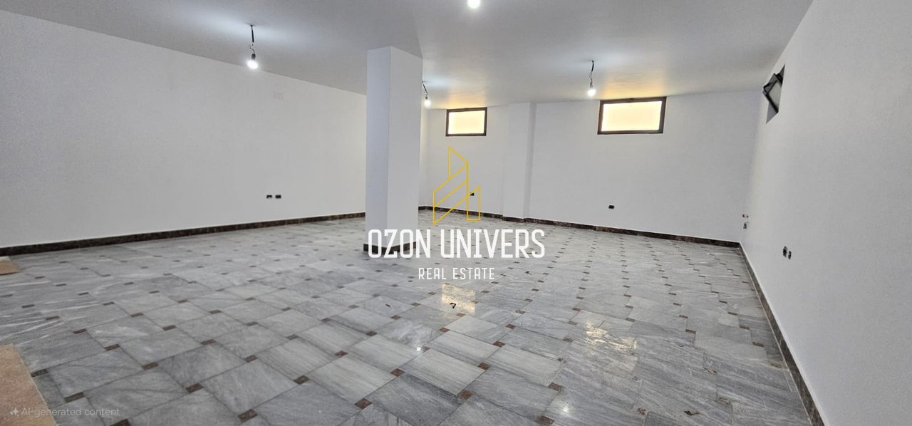 Ambient biznesi për qira në  Bllok!