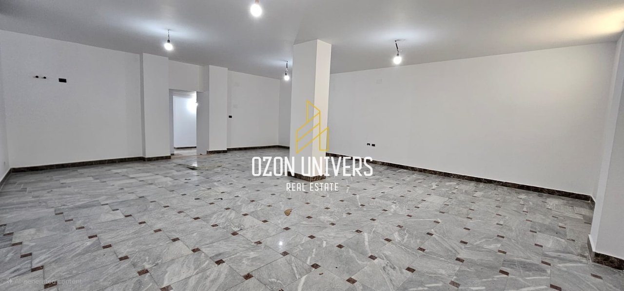 Ambient biznesi për qira në  Bllok!