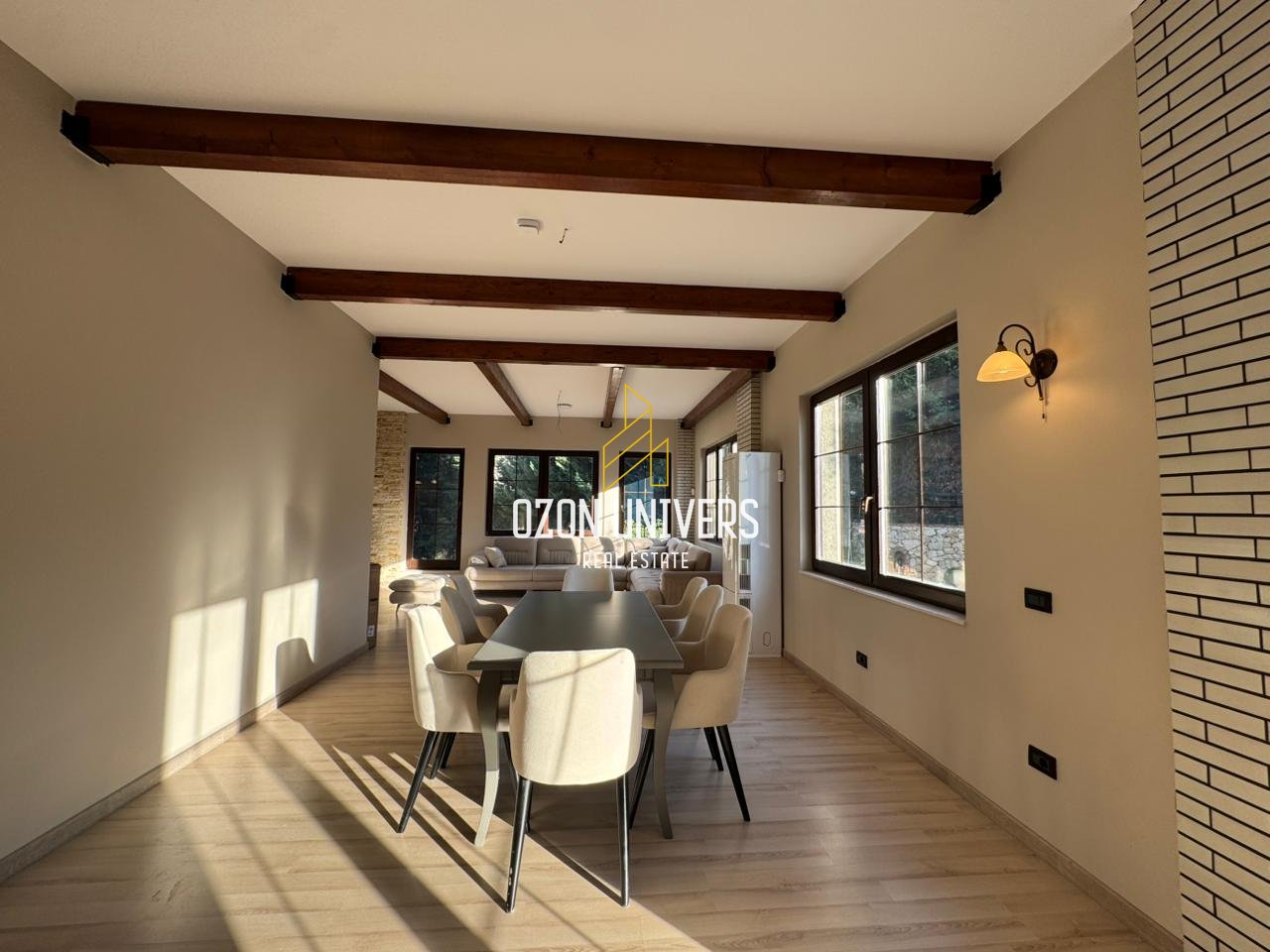 Villa in affitto ad Akacia Hills, Mjull Bathore!