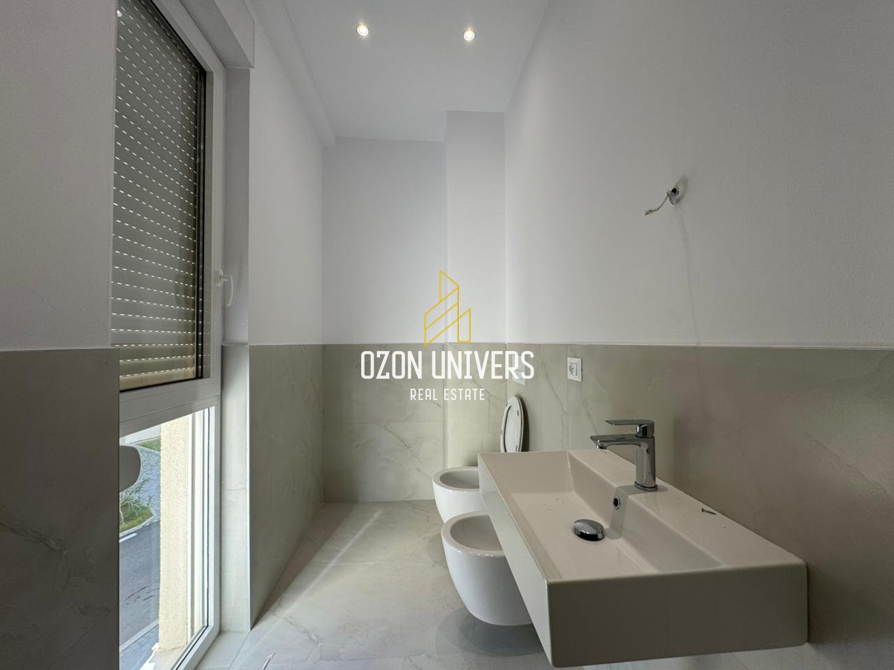 Vilë 3-katëshe për qira tek Aba Residence, Farkë!