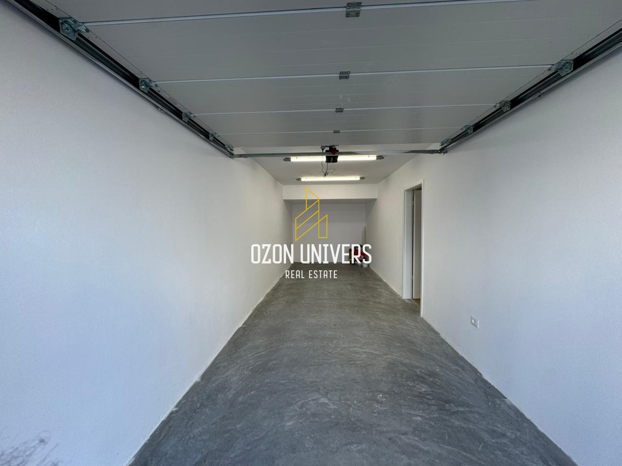 Vilë 3-katëshe për qira tek Aba Residence, Farkë!