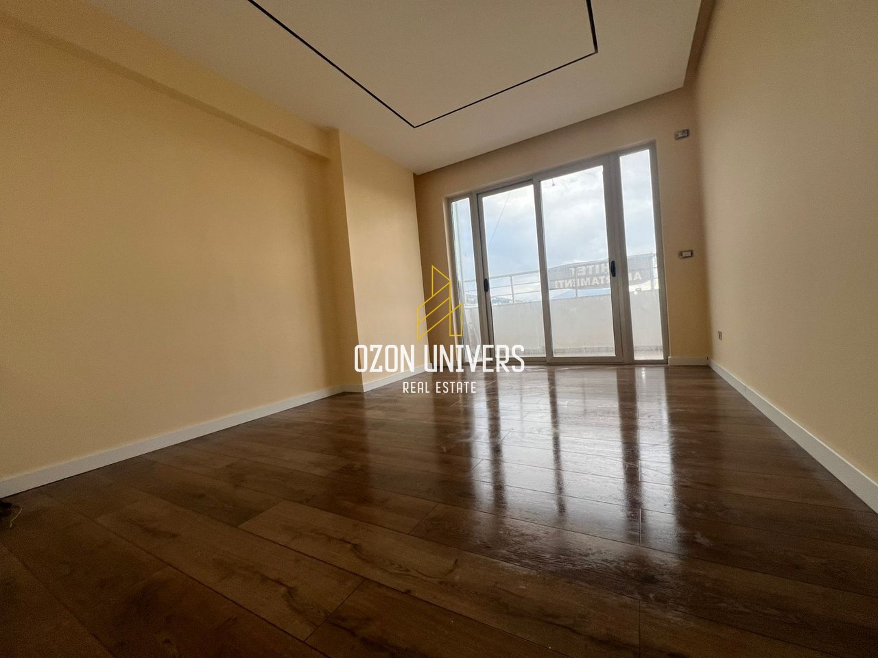 Shitet apartament 2+1+2, ne Sarande!