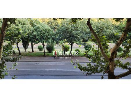 Apartament per shitje te Shallvaret !