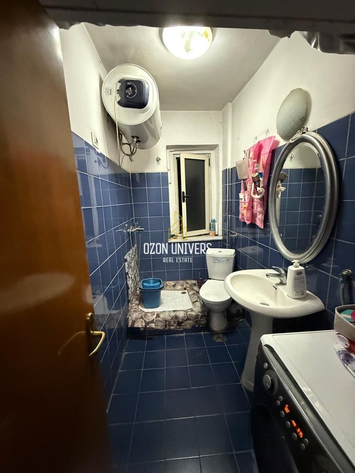 OKAZION – SHITET APARTAMENT 2+1 PRANË QENDRËS